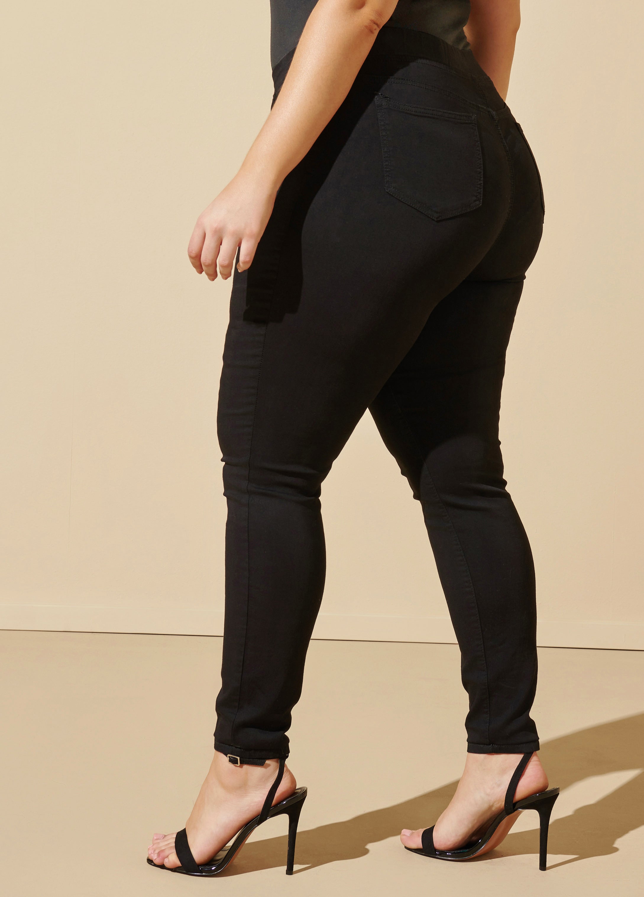 Hot Sale! Black Iconic Pull - On Jeggings