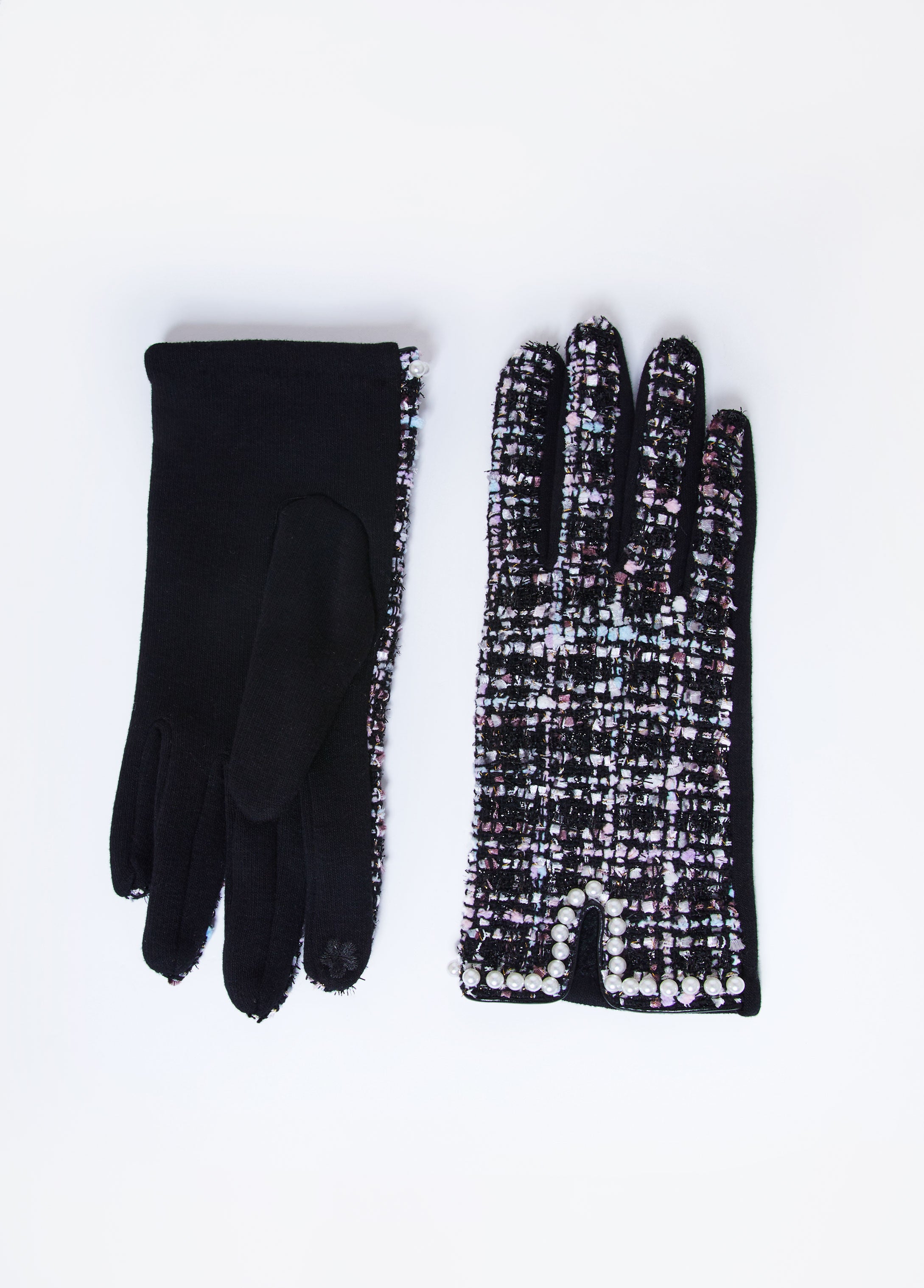 Stylish Faux Pearl Accented Bouclé-Knit Gloves for Fashion Lovers